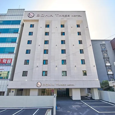 Bonathree Hotel