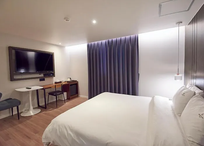Bonathree Hotel